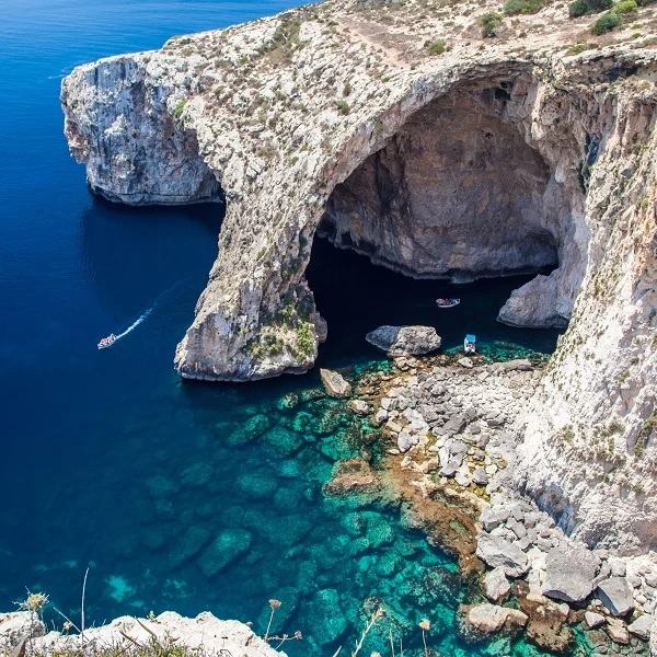 Blue Grotto (Mavi Mağara)