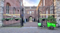 Leiden Üniversitesi Bahçesi.jpg