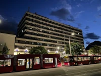 Innsbruck Üniversitesi Giriş Kısmı.jpg