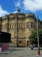 Edinburgh Üniversitesi Giriş Kısmı.jpg