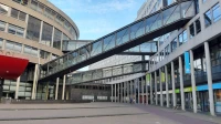 The Hague University of Applied Sciences Girişi.jpg