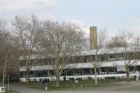 Göttingen Üniversitesi Kampüs İçi.JPG