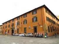 Floransa Üniversitesi Dış Görünümü.jpg