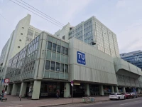 Viyana Teknik Üniversitesi Binası.jpg