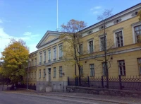 Helsinki Üniversitesi Binası.jpg