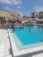 Clubclass Malta Havuzu.jpg