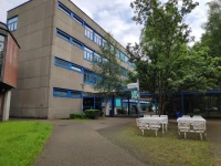 Duisburg Essen Üniversitesi Giriş Kısmı.jpg