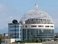 San Raffaele Üniversitesi Binası.jpg