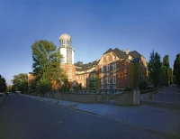 Dresden Teknik Üniversitesi Dış Görünümü.jpg