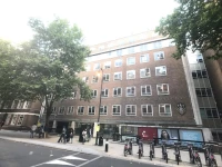 Birkbeck Üniversitesi Giriş Kısmı.jpg