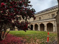 Melbourne Üniversitesi Kampüs Yaşamı.jpg