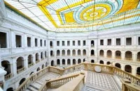 Varşova Teknoloji Üniversitesi İç Kısım.jpg