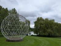 Surrey Üniversitesi Kampüs İçi.jpg