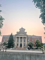 Manitoba Üniversitesi Fotoğraf Galeri.jpg