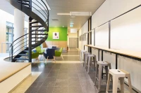 Tilburg Üniversitesi Kampüs İçi.jpg